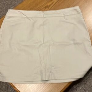 Gently Worn - Women’s Skort